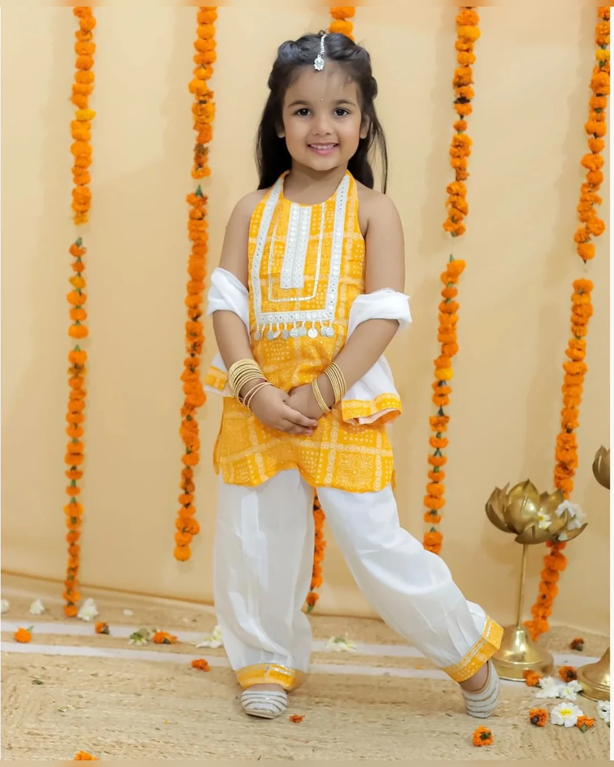 Girls organic cotton gotta patti halter kurti set mustard white