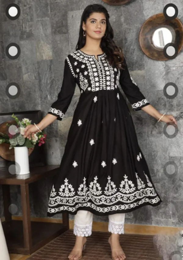 Lucknowi Kurti with Pants - Black
